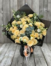 Букет цветов из:  Розы и Лизиантусы #REPLACE_PRED# Елизаветинской Краснодарского края