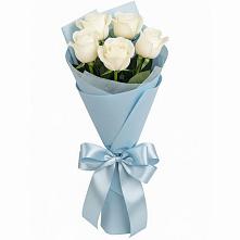Букет 5 Белых роз Проуд в Елизаветинской Краснодарского края