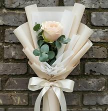 Букет цветов из:  Розы в Елизаветинской Краснодарского края