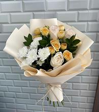 Букет цветов из:  Розы и Хризантемы в Елизаветинской Краснодарского края