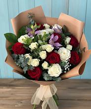 Букет цветов из:  Розы и Альстромерии в Елизаветинской Краснодарского края