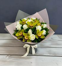 Букет цветов из:  Орхидеи и Розы в Елизаветинской Краснодарского края