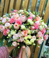 Букет цветов из:  Розы #REPLACE_PRED# Елизаветинской Краснодарского края