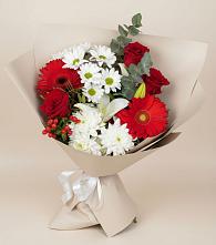 Букет цветов из:  Розы, Хризантемы, Герберы и Лилии в Елизаветинской Краснодарского края