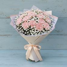 Букет цветов из:  Гвоздики в Елизаветинской Краснодарского края
