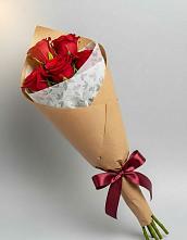 Букет цветов из:  Розы в Елизаветинской Краснодарского края