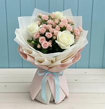 Букет цветов из:  Розы #REPLACE_PRED# Елизаветинской Краснодарского края