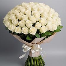 Букет 101 беля роза Белоснежка в Елизаветинской Краснодарского края