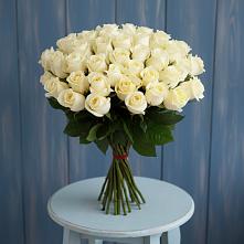 Букет 51 Белая роза Эдлесс Лав в Елизаветинской Краснодарского края