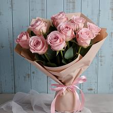 Букет цветов из:  Розы в Елизаветинской Краснодарского края