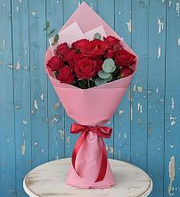 Букет цветов из:  Розы в Елизаветинской Краснодарского края