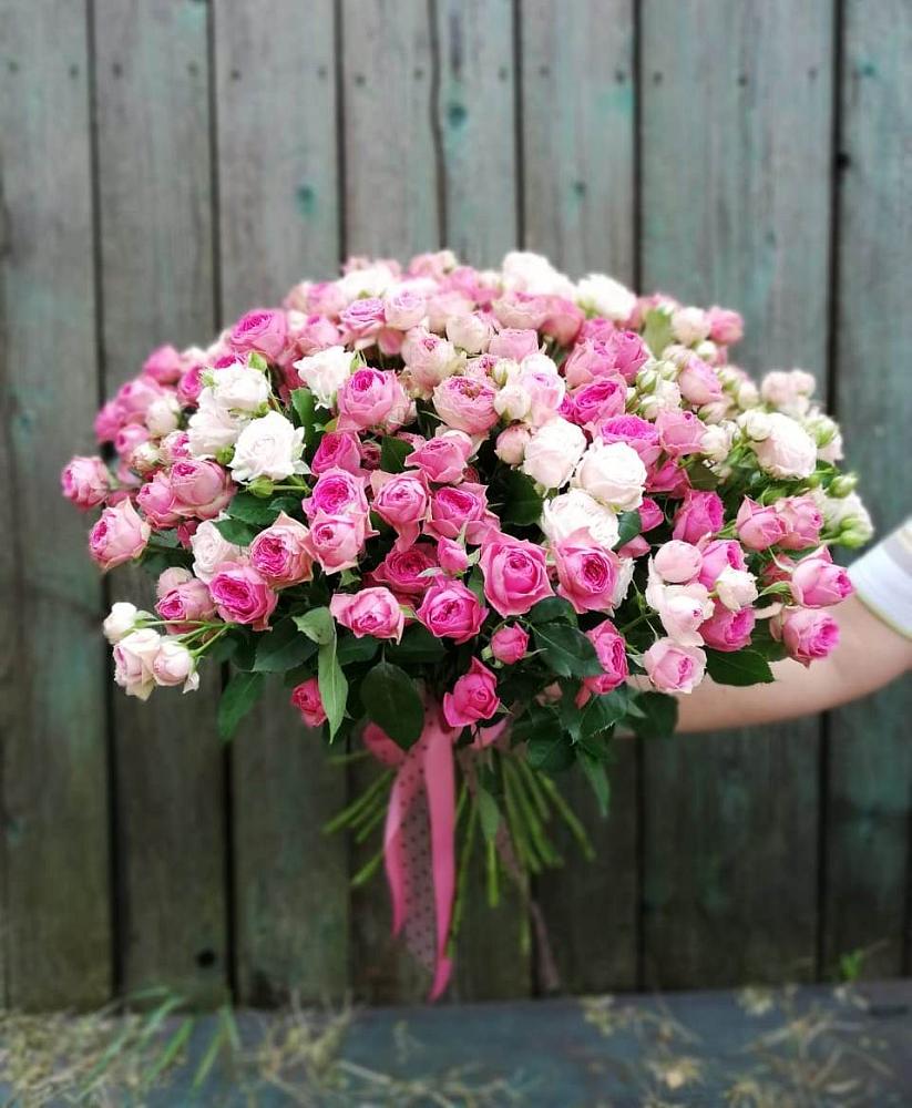 Букет Розовые кустовые розы Натали и Лав Лидия в Елизаветинской Краснодарского края