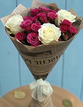 Букет цветов из:  Розы в Елизаветинской Краснодарского края