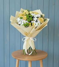 Букет цветов из:  Хризантемы и Розы в Елизаветинской Краснодарского края