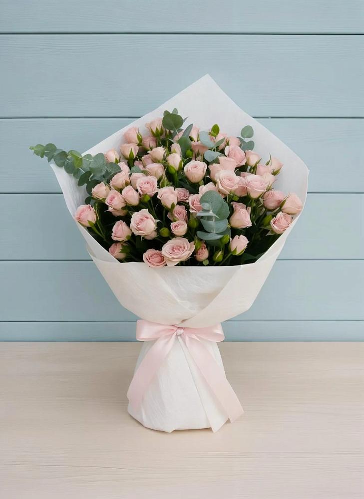 Букет цветов из: Розы в Елизаветинской Краснодарского края