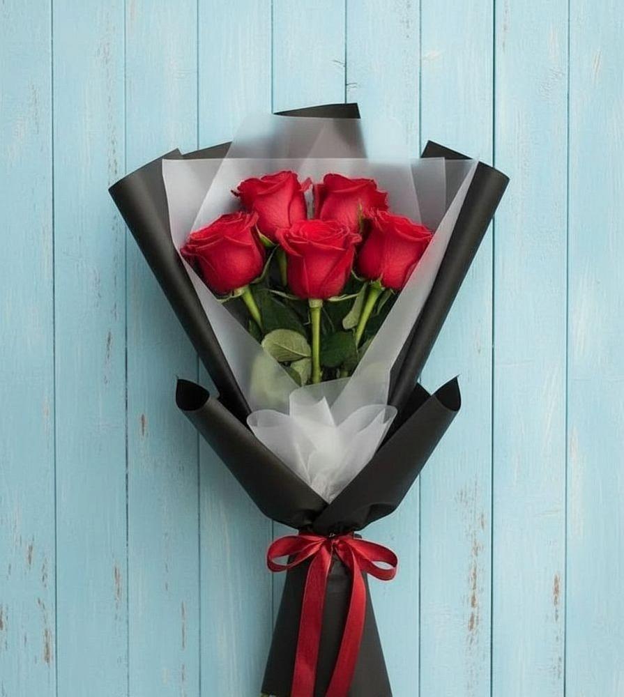 Букет цветов из: Розы в Елизаветинской Краснодарского края