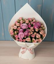 Букет цветов из:  Розы в Елизаветинской Краснодарского края